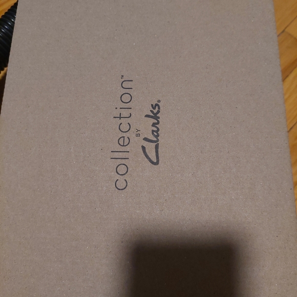 Clarks BNIB high heels - Picture 4 of 4